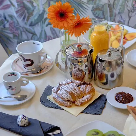 Πανσιόν The Venue Sistina